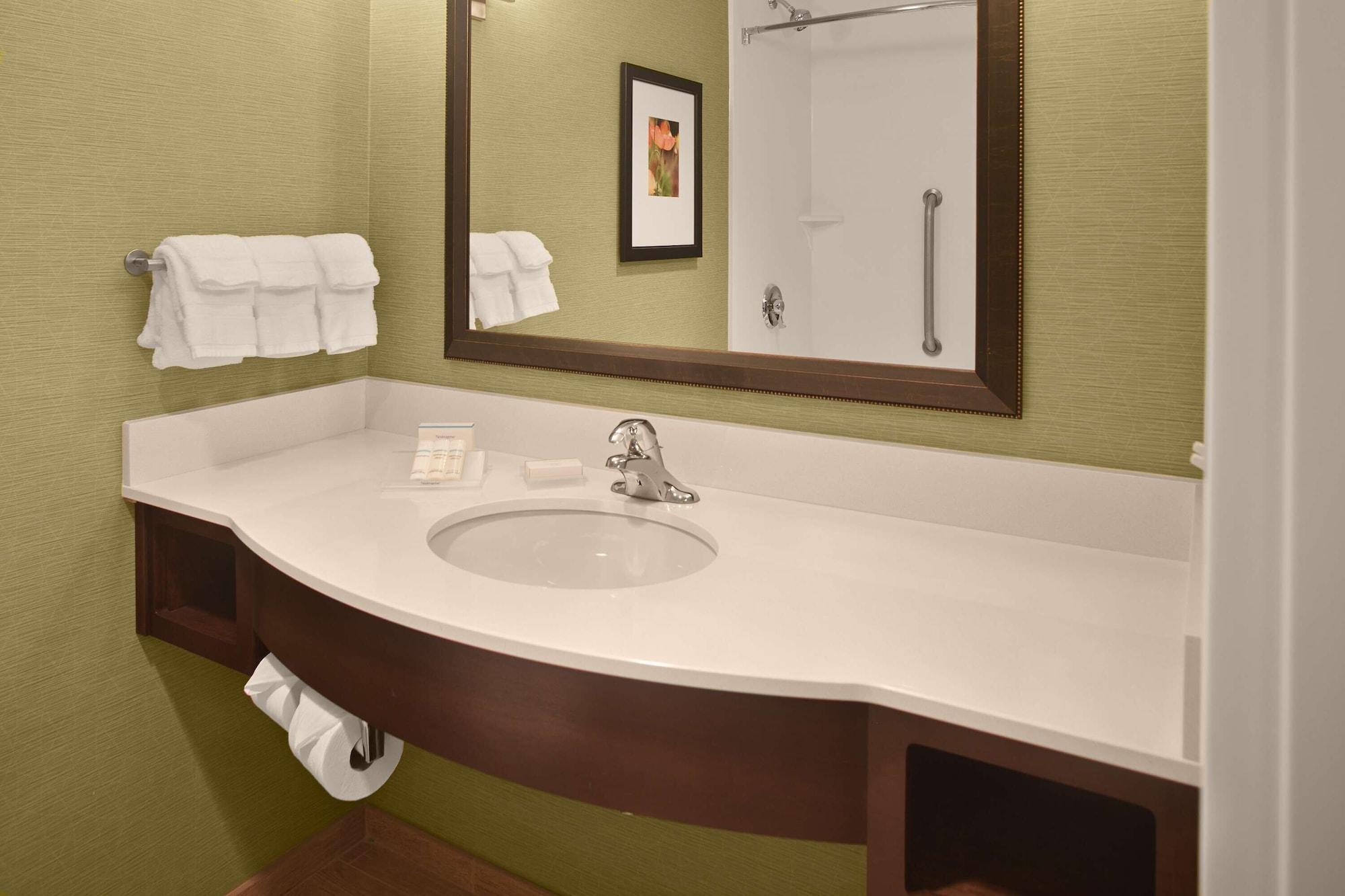 Hilton Garden Inn Akron Exterior foto