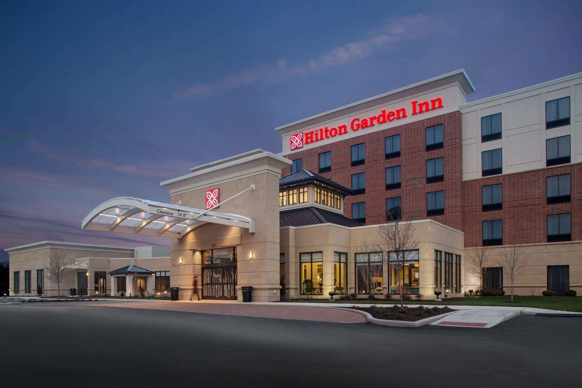 Hilton Garden Inn Akron Exterior foto